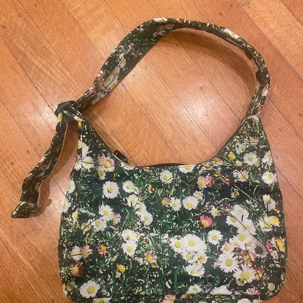 Daisy Mini Floral Bag New without tags.